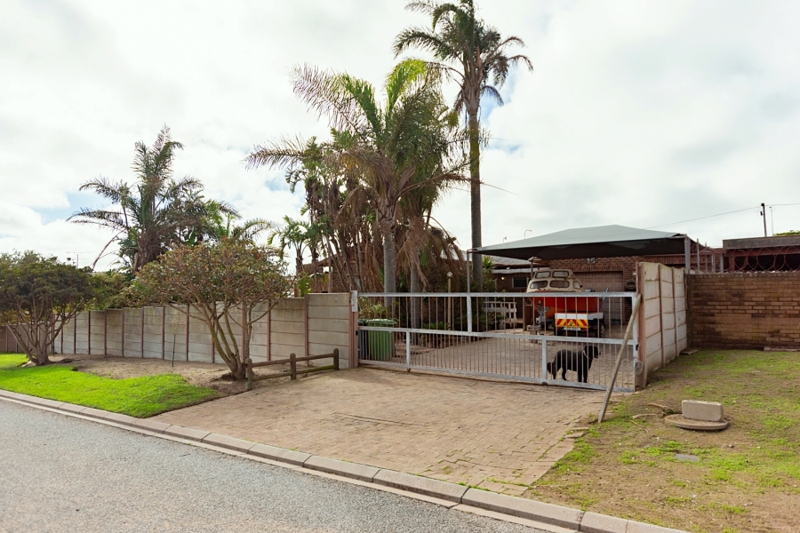 5 Bedroom Property for Sale in Vredenburg Western Cape